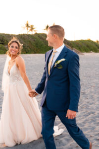 Amazing, Romantic Beachfront Wedding in Miami