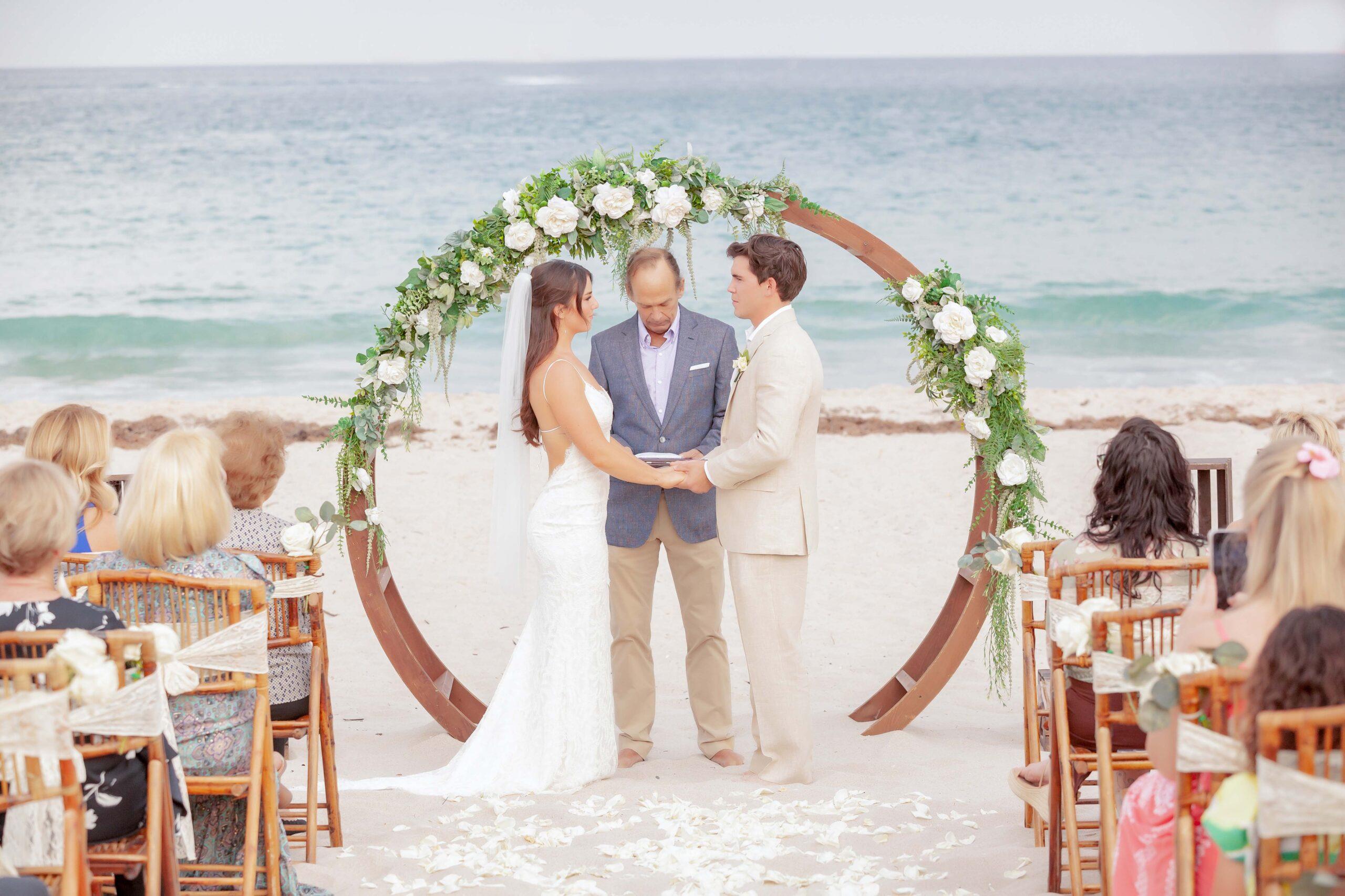 Affordable Fort Lauderdale Beach Reception - With Circular Arch