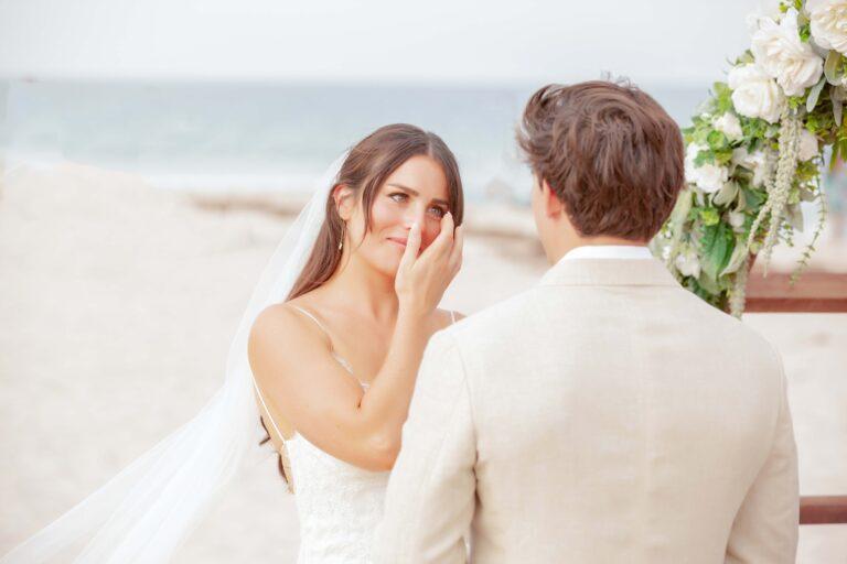 Intimate beachfront Ft Lauderdale wedding