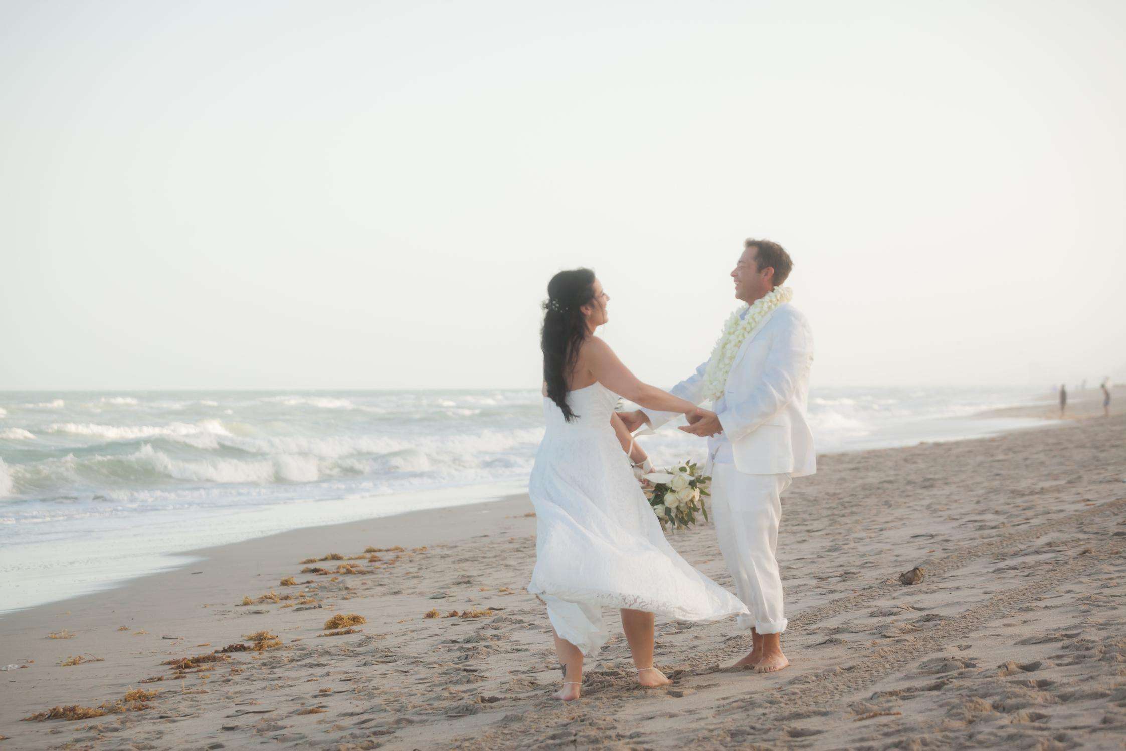 Hollywood-Beach-Sunset-Beach-Wedding-Dancing-Couple Hollywood-Beach-Sunset-Beach-Wedding-Dancing-Couple