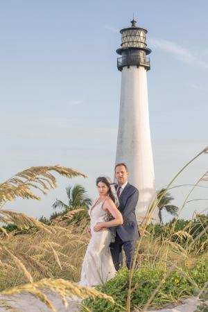 Bill-Bagges-Beach-Wedding-Lighthouse-with-Dune-scaled